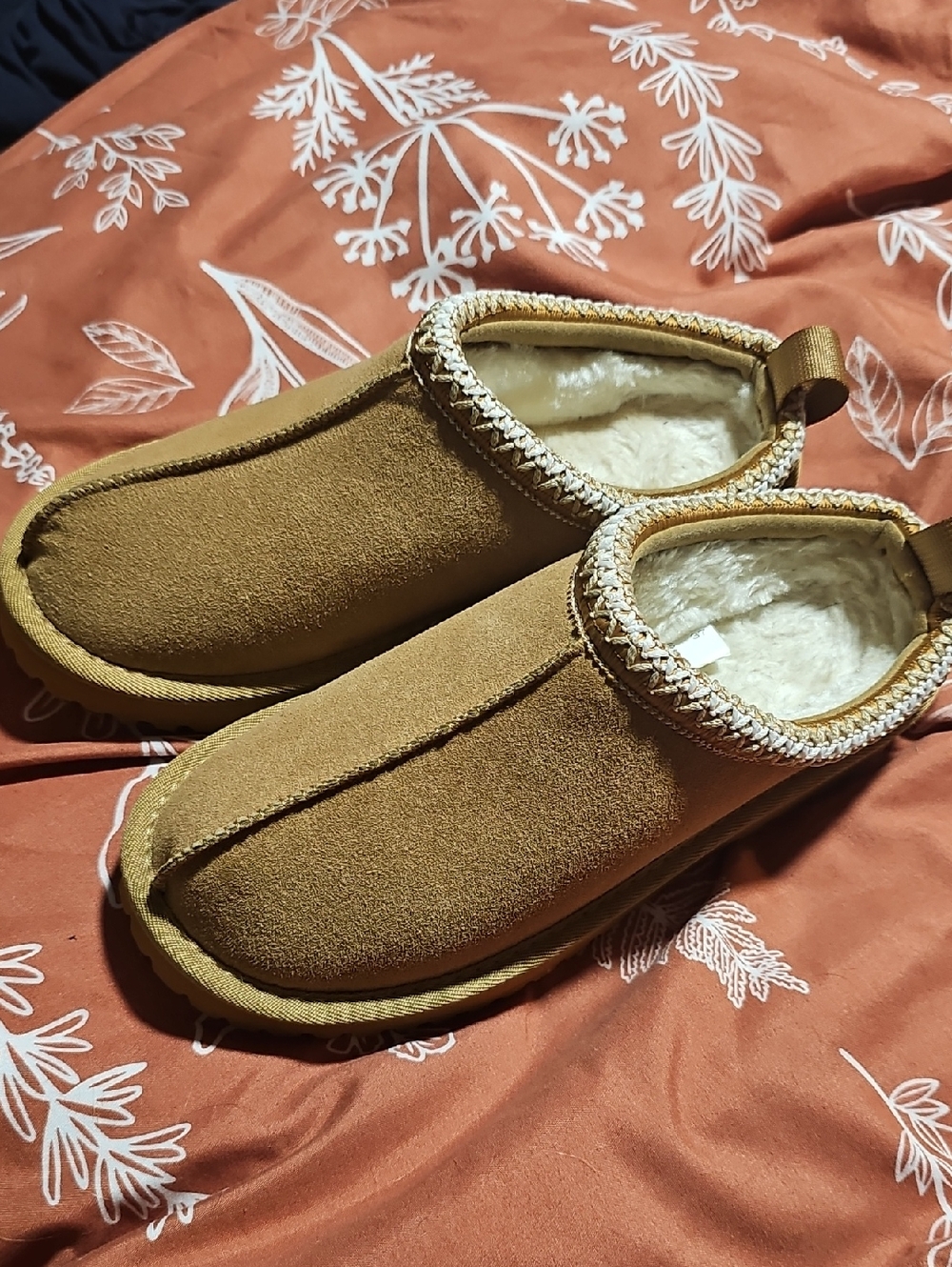 Cozy Slip-On Suede Lined Slippers - Tan